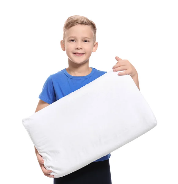 Милий хлопчик з великою подушкою на білому тлі — стокове фото