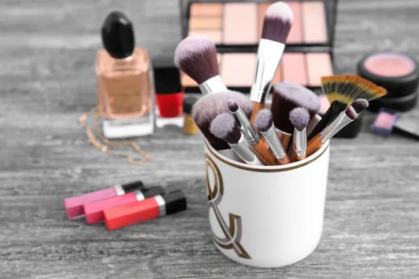 Makeup Sikat Atas Meja Set Artis Visage Profesional — Stok Foto