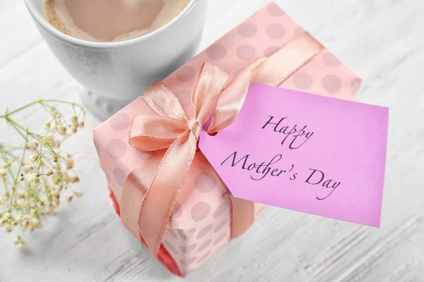 Saludo Feliz Día Madre Con Taza Café Aromático Caja Regalo —  Fotos de Stock