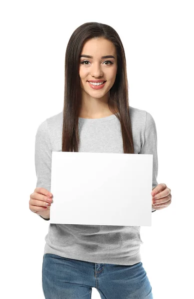 Νεαρή Γυναίκα Κενό Φύλλο Χαρτιού Για Διαφήμιση Λευκό Φόντο — Φωτογραφία Αρχείου