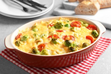 Masada güveç pişirme çanağı nefis brussel ile lahanası