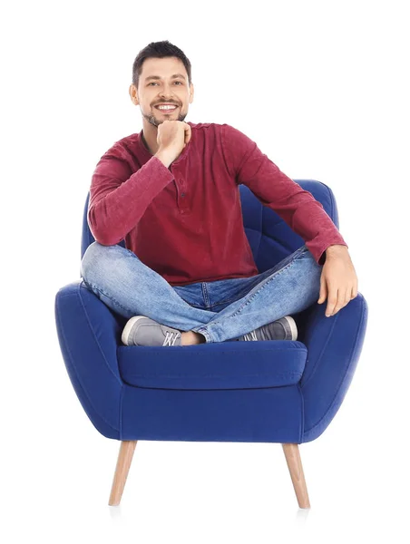 Knappe Jonge Man Zitten Comfortabele Fauteuil Witte Achtergrond — Stockfoto