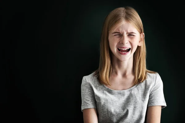 Screaming Teenage Girl Color Background — Stock Photo, Image