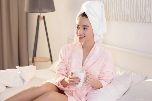 Young Woman Towel Bathrobe Drinking Tea Bed Home — Stock Photo, Image