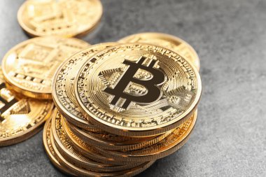 Grey altın bitcoins  