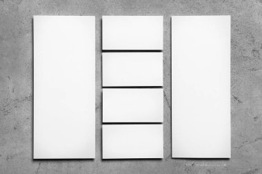 Boş kart gri arka plan üzerinde. Tasarım için alay