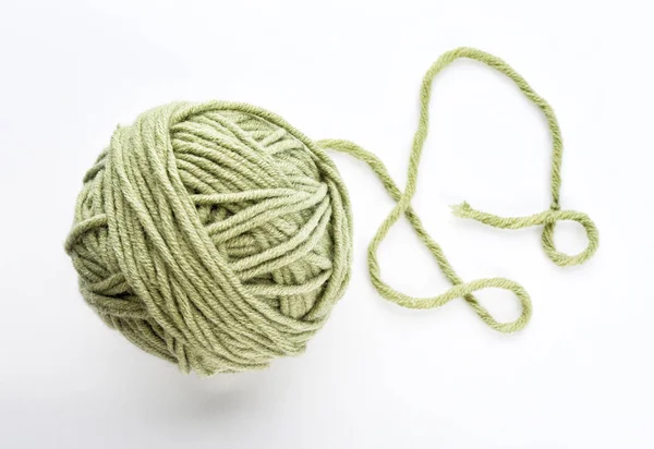 Green Yarn Ball White Background — Stock Photo, Image
