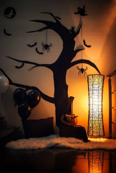 Endroit Confortable Pour Repos Avec Décor Pour Fête Halloween Intérieur — Photo