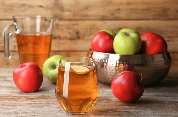Glass Delicious Apple Juice Table — Stock Photo, Image