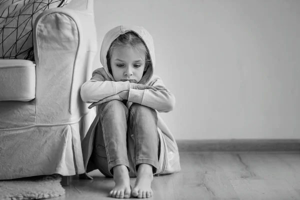 Sad Little Girl Sitting Floor Indoors Black White Effect — Stock Photo, Image