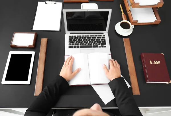 Young Lawyer Working Office Closeup — Stock Photo, Image