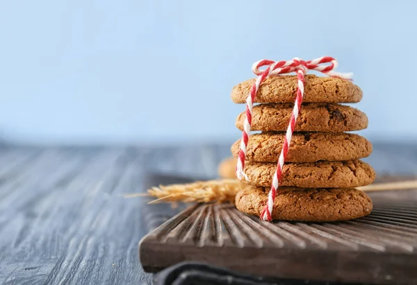 Delicious Oatmeal Cookies Chocolate Chips Wooden Board — Stock Photo, Image