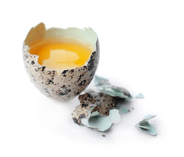 Uovo Quaglia Crudo Con Tuorlo Sfondo Bianco — Foto Stock