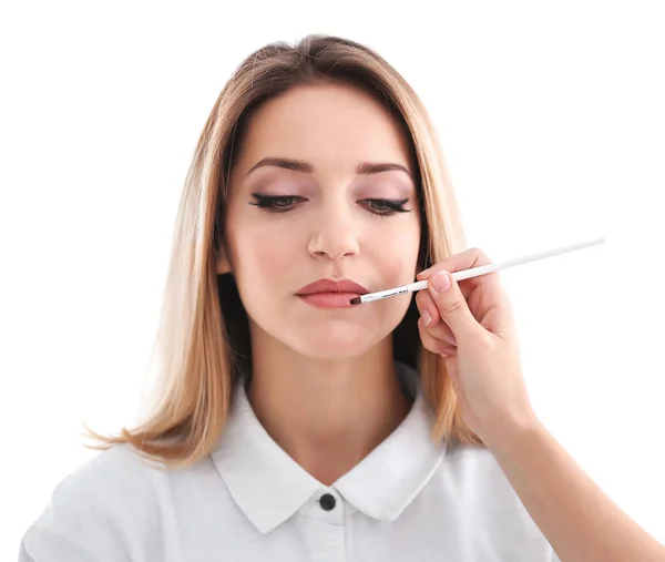 Artista Professionista Che Crea Trucco Modello Sfondo Bianco — Foto Stock