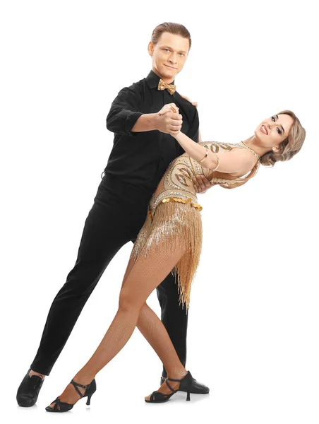 白い背景の上の若いダンサーのカップル — ストック写真
