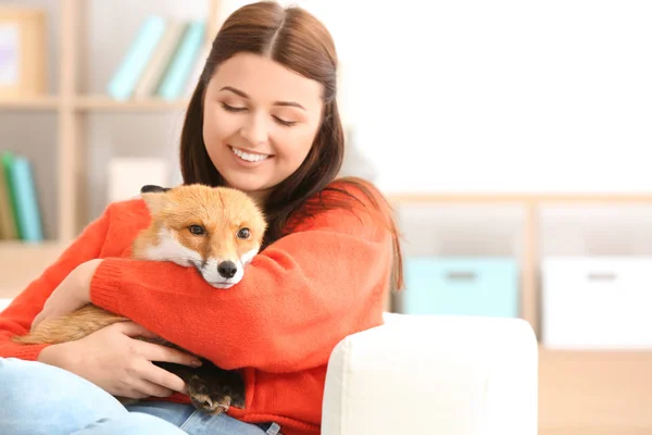 Young Woman Pet Fox Indoors — Stock Photo, Image