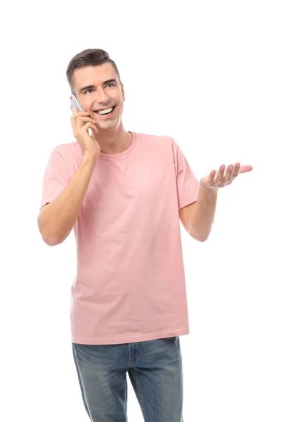 Atrakcyjny Młody Człowiek Rozmowy Telefon Komórkowy Białym Tle — Zdjęcie stockowe