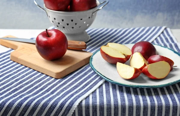 Composition Ripe Red Apples Table — Stock Photo, Image