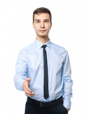 El için el sıkışma, beyaz arka plan üzerinde uzanan araba satıcısı