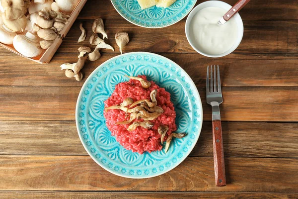 Plate Tasty Beetroot Risotto Mushrooms Table Top View — Stock Photo, Image