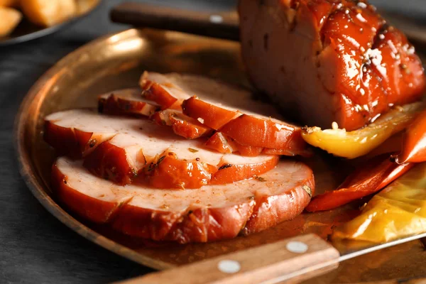 Plate Sliced Honey Baked Ham Closeup — Stock Photo, Image