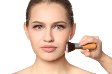 yüzünde makyaj uygulamak visage sanatçı 