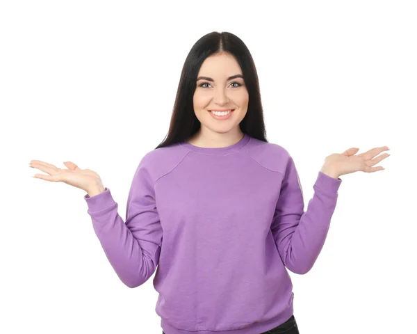 Retrato de jovem mulher sorridente no fundo branco — Fotografia de Stock