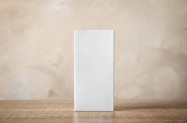 İçki masasında için karton kutu. Mockup tasarım için
