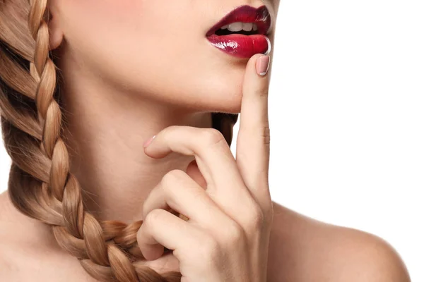 Mujer Joven Con Maquillaje Brillante Sobre Fondo Blanco —  Fotos de Stock