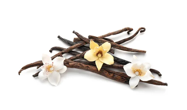 Vanilla Pinnar Och Blommor Vit Bakgrund — Stockfoto