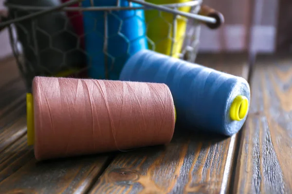 Color Sewing Threads Wooden Table — Stock Photo, Image