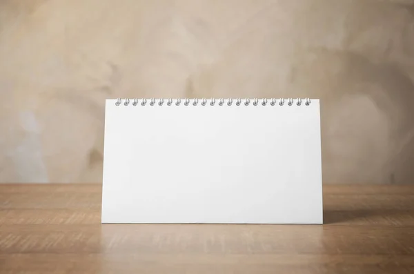 Calendario Escritorio Blanco Mesa Burla Para Diseño —  Fotos de Stock