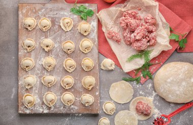 Çiğ köfte, kıyma ve hamur 