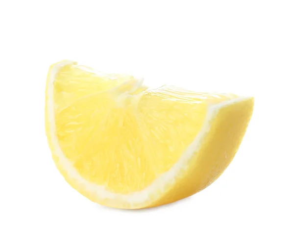 Ломтик лимона на белом фоне — стоковое фото