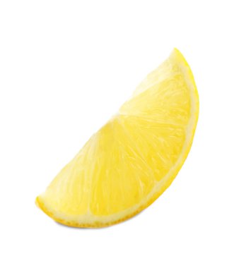 Beyaz arka plan üzerinde olgunlaşmış taze limon dilim