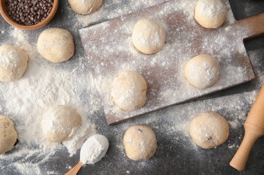 Para masada çiğ buns