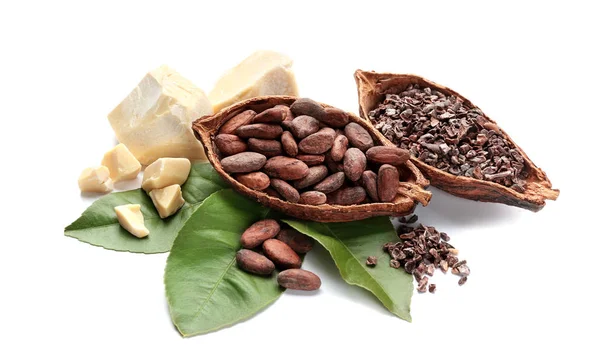 Kompozíció egészséges kakaótermékek fehér háttér — Stock Fotó