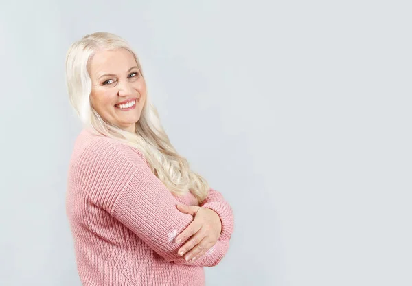 Madura sonriente mujer —  Fotos de Stock