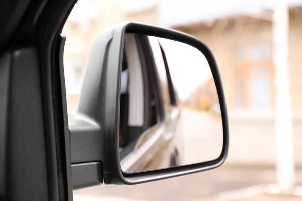Side mirror of modern car, closeup — Stock Photo, Image