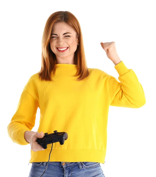 Mulher feliz com controlador de jogo de vídeo no fundo branco — Fotografia de Stock