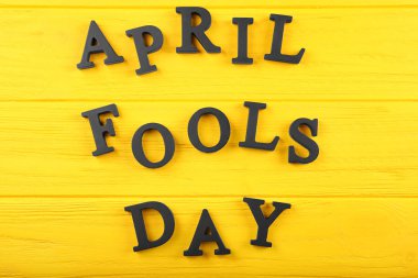 İfade April fools gün renk arka plan üzerinde