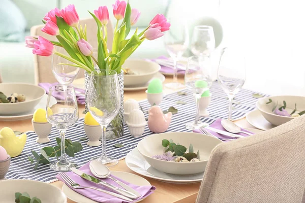Schöne Festliche Oster Tischdekoration — Stockfoto