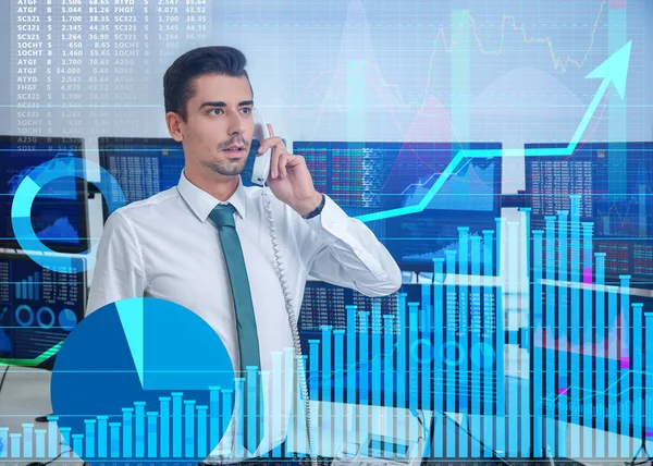 Stock exchange broker working in office — Stock Photo, Image