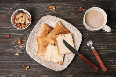 Masada ekmek ile plaka