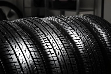 tires in service center clipart