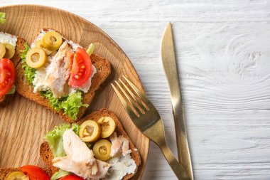 Lezzetli tavuk bruschettas