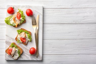 Lezzetli tavuk bruschettas