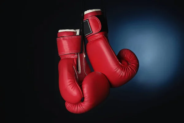 Guantes Boxeo Sobre Fondo Oscuro — Foto de Stock