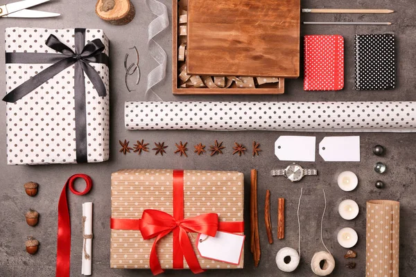 Komposition mit schönen Geschenkboxen — Stockfoto