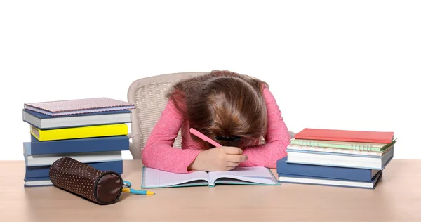 Schlafendes kleines Mädchen müde von Hausaufgaben vor weißem Hintergrund — Stockfoto